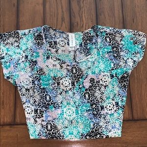 Women’s 2X Patterned Blouse.